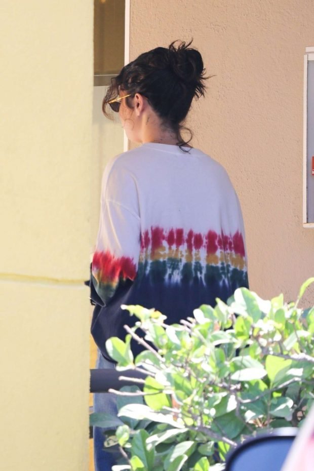 Selena Gomez: Exits a dermatologist office in Los Angeles-33