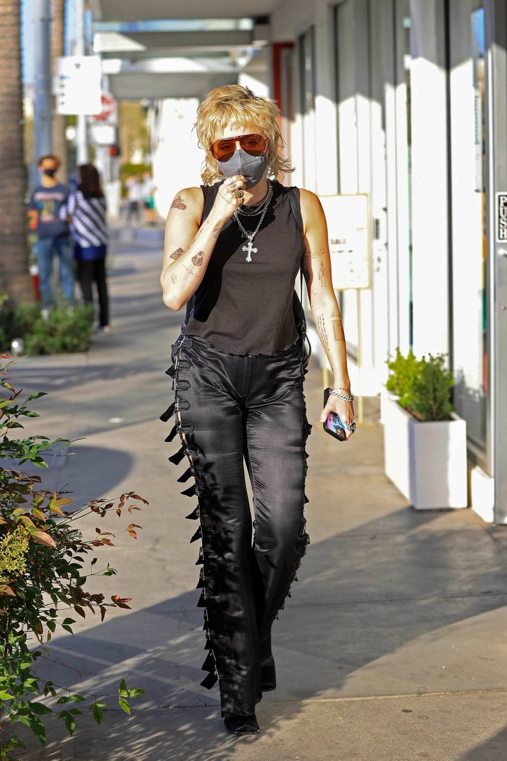 Miley Cyrus 2021 : Miley Cyrus – Seen while out in Beverly Hills-04