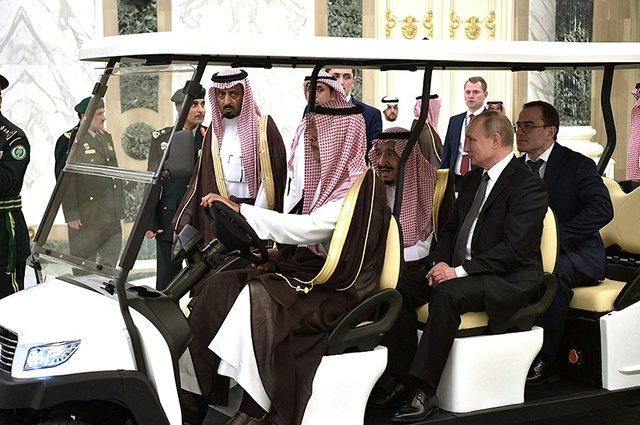 Владимир Путин в Саудовской Аравии