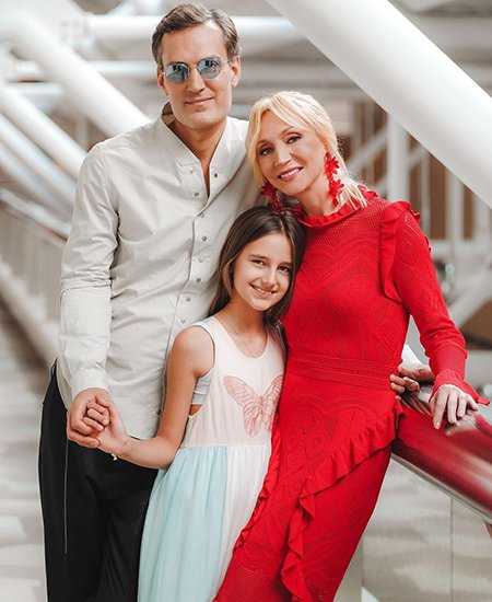Михаил Земцов и Кристина Орбакайте с дочерью