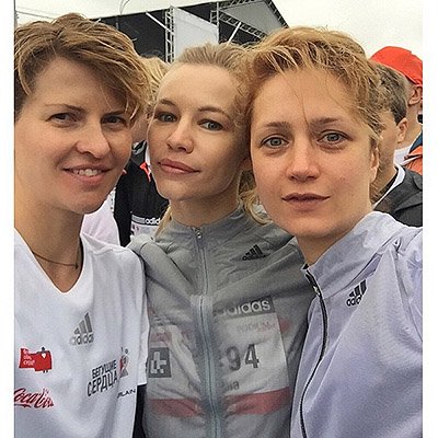 Полина Киценко, Светлана Устинова и Виктория Исакова