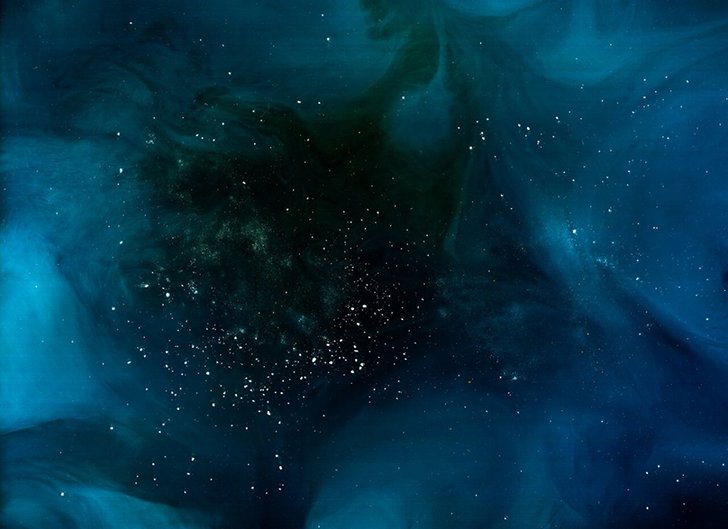 Пожалуй, самые удивительные детали сканерного искусства Барати — это газообразные завихрения, которы