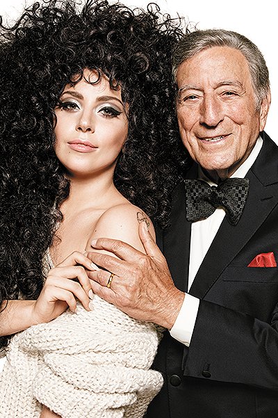 Леди Гага и Тони Беннетт в рождественской рекламе H&M
