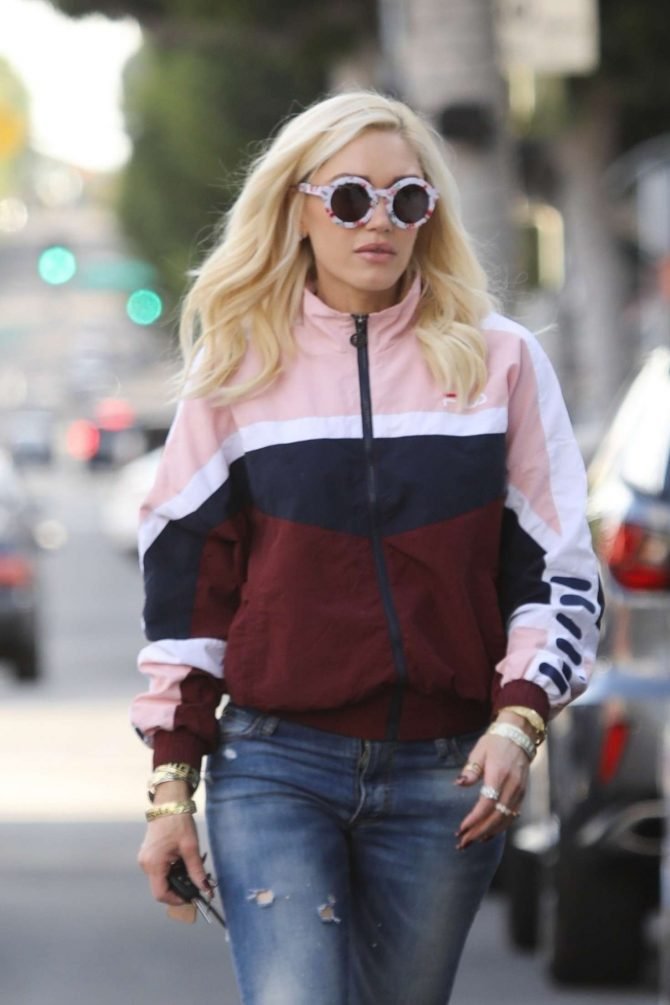 Gwen Stefani - Shopping in Beverly Hills