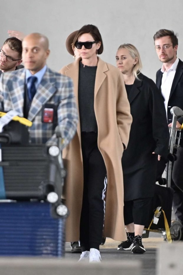 Charlize Theron: Arrives at Charles de Gaule Airport -01