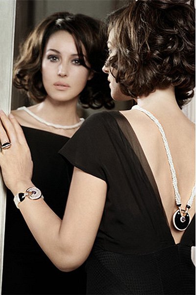 Моника Белуччи в рекламных кампаниях украшений Cartier разных лет