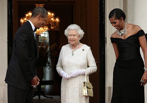 Барак и Мишель Обама и королева Елизаветта II