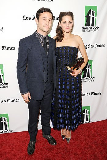 Джозеф Гордон-Левитт и Марион Котийяр на Hollywood Film Awards 2012