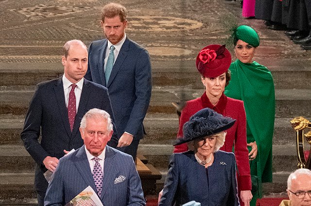 Принц Чарльз, принц Уильям, принц Гарри, Меган Маркл, Кейт Миддлтон, герцогиня Корнуолльская Камилла