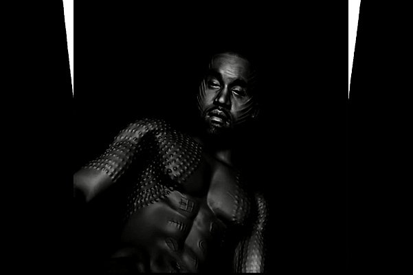 Black Skinhead: Интерактивный видеоклип от Канье Уэста  2