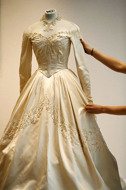 Первое свадебное платье Элизабет Тейлор