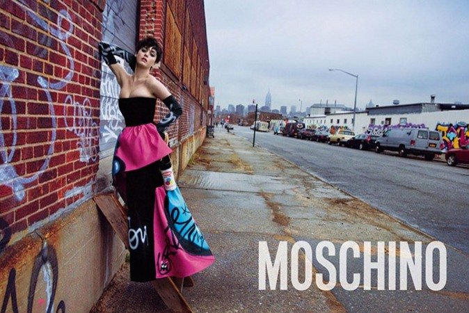 Кэти Перри в рекламной кампании Moschino, осень/зима 2015