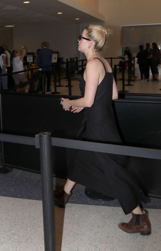 Amber Heard 2019 : Amber Heard â  at LAX airport in Los Angeles-15