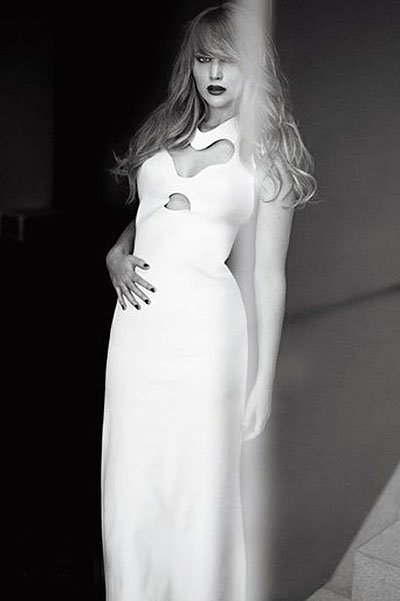 Дженнифер Лоуренс на обложке декабрьского Elle