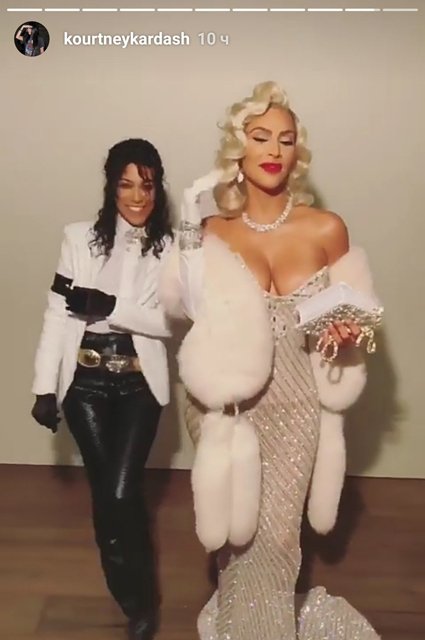 Кортни и Ким Кардышьян в образах Майкла Джексона и Мадонны
