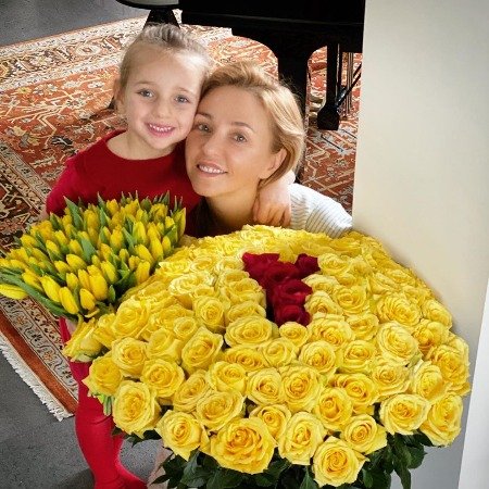 Татьяна Навка с дочкой