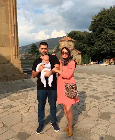 Лейла Мачавариани с мужем и сыном