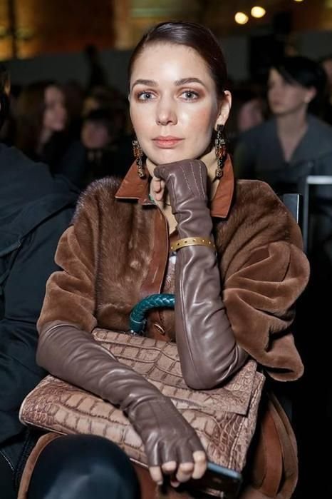 Russian fashion designer Alena Akhmadullina. Русский модельер ...