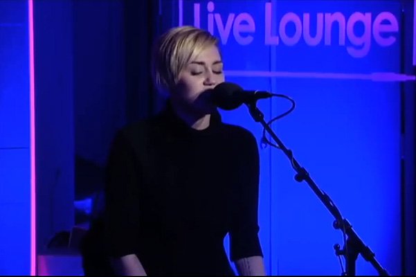 Съемка Live Lounge для BBC Radio с Майли Сайрус в Лондоне