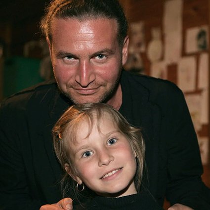 Леонид Агутин с маленькой дочерью Полиной