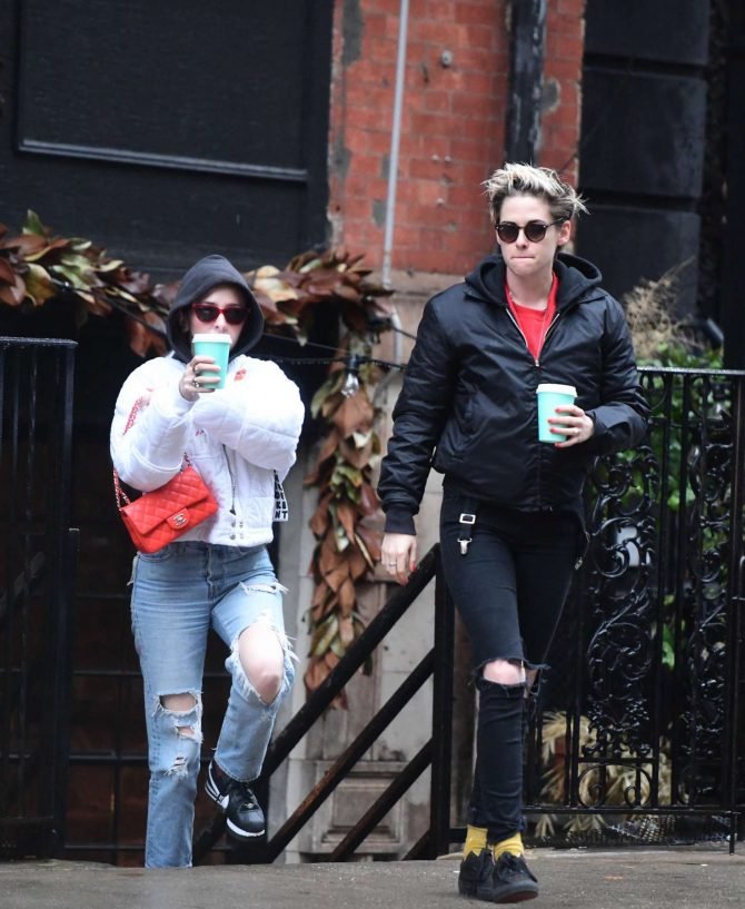 Kristen Stewart and Sara Dinkin: Out in the East Village -04