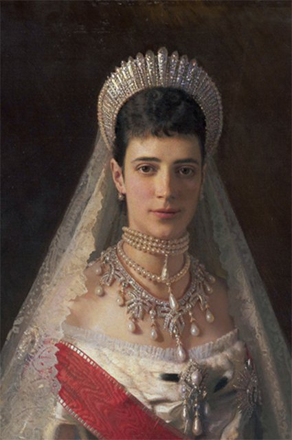 Императрица Мария Федоровна, портрет работы И. Крамского