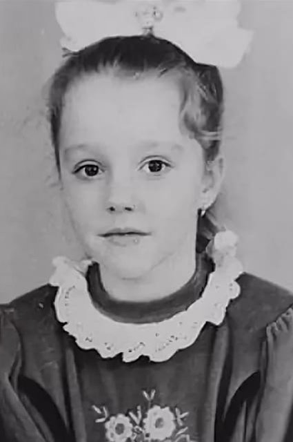 Юлианна Караулова в детстве