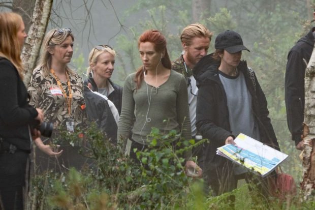 Scarlett Johansson: Black Widow movie set at Pinewood Studios -01