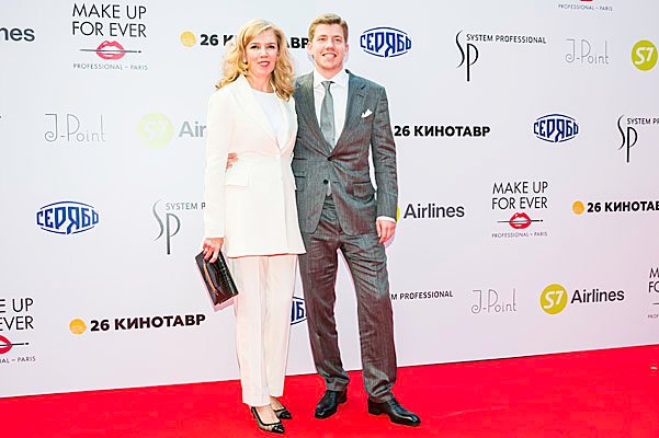Основатель фонда RuArts Марианна Сардарова с сыном