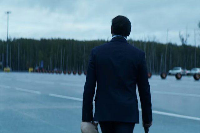 Сергей Безруков в клипе на песню Rolls Royce