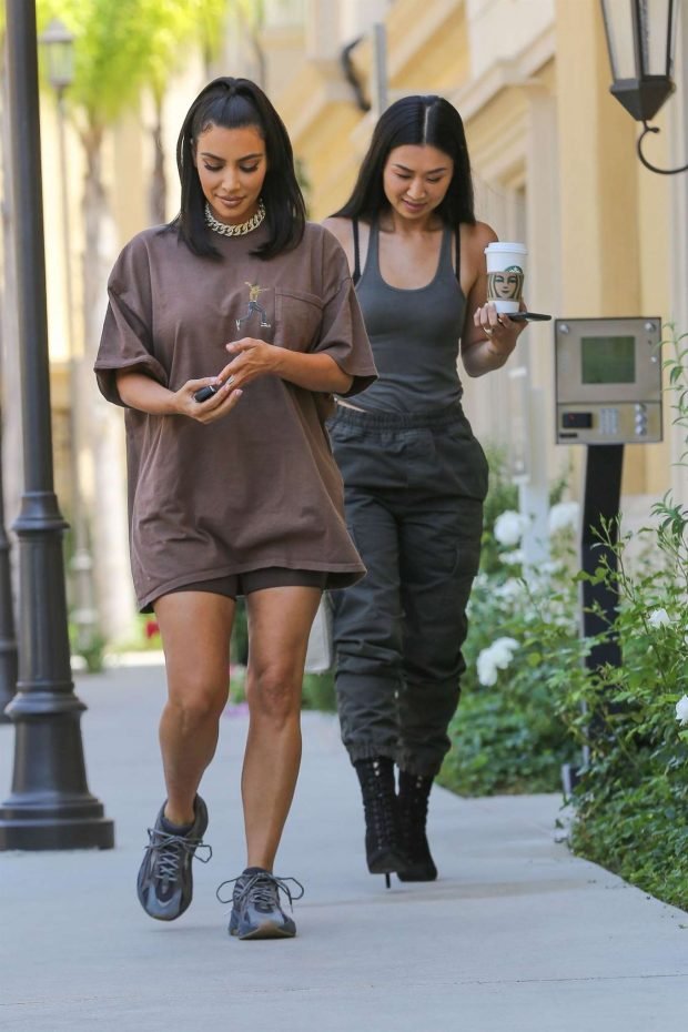 Kim Kardashian: Leaves a meeting in Calabasas-01