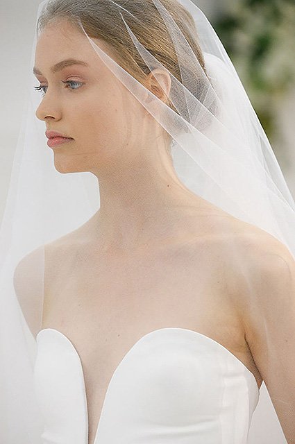 100 лучших подвенечных нарядов с Недели свадебной моды в Нью-Йорке