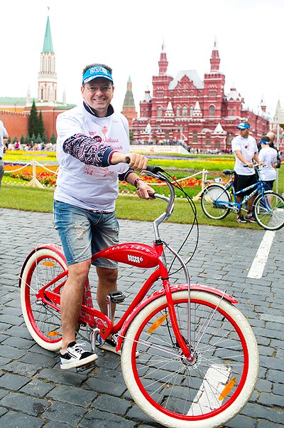 Светская Москва на велопробеге