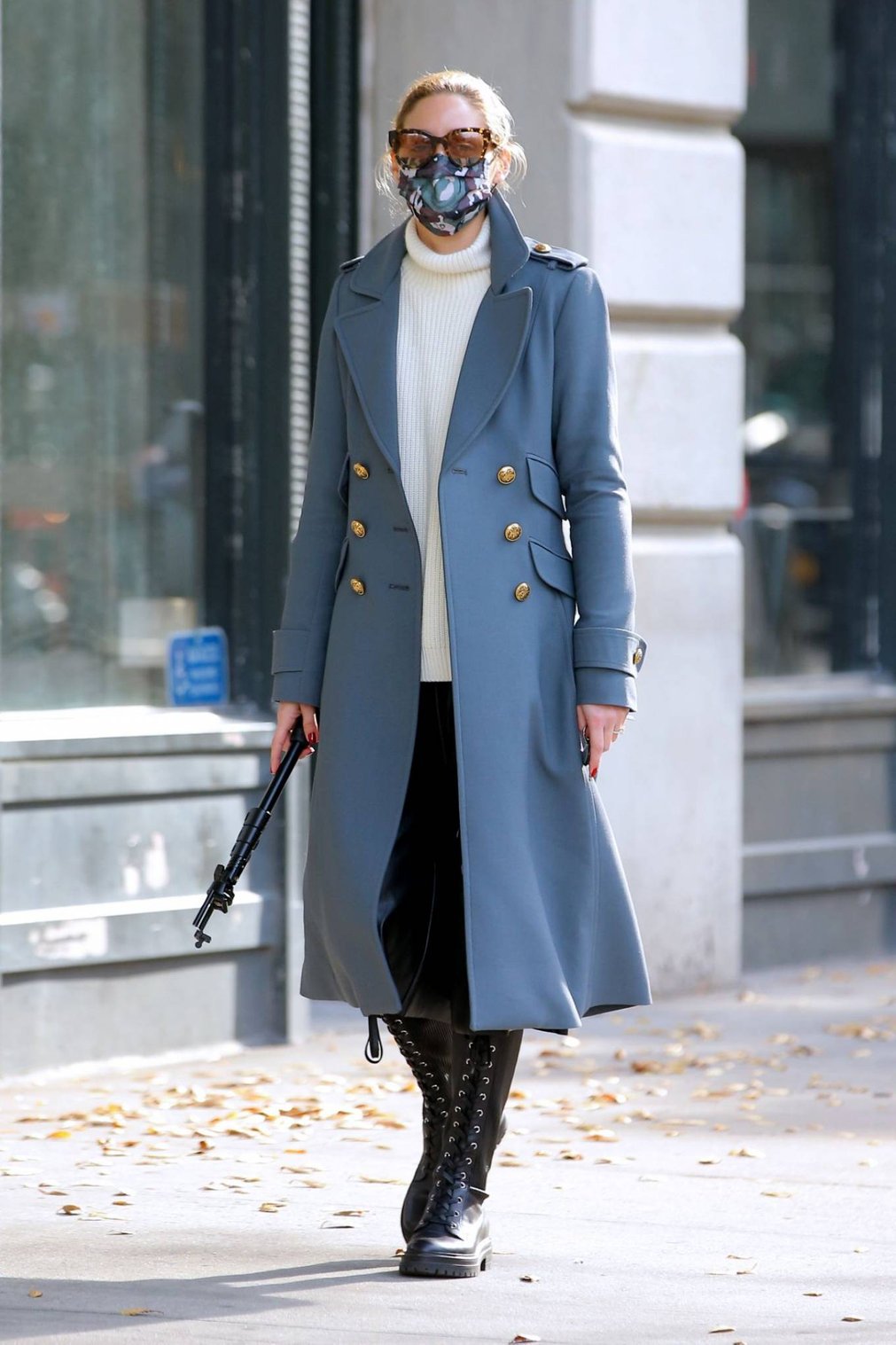 Olivia Palermo 2020 : Olivia Palermo – Out for a stroll in NYC-01