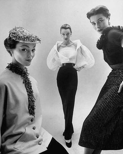 Модели в творениях Юбера де Живанши, фото 1952 года