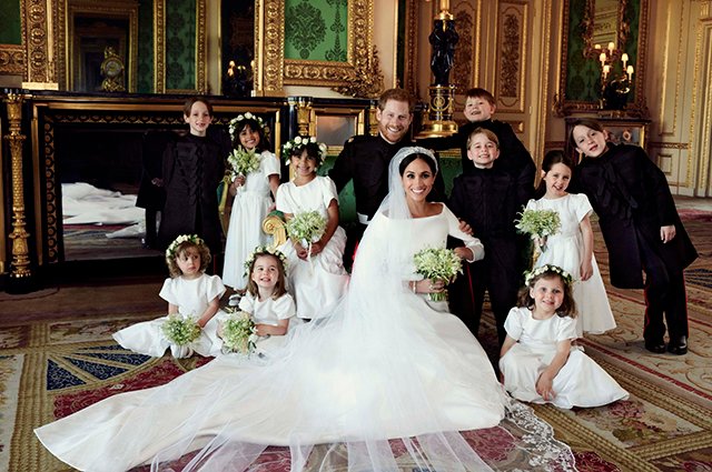 Принц Гарри и Меган Маркл с подружками невесты и пажами