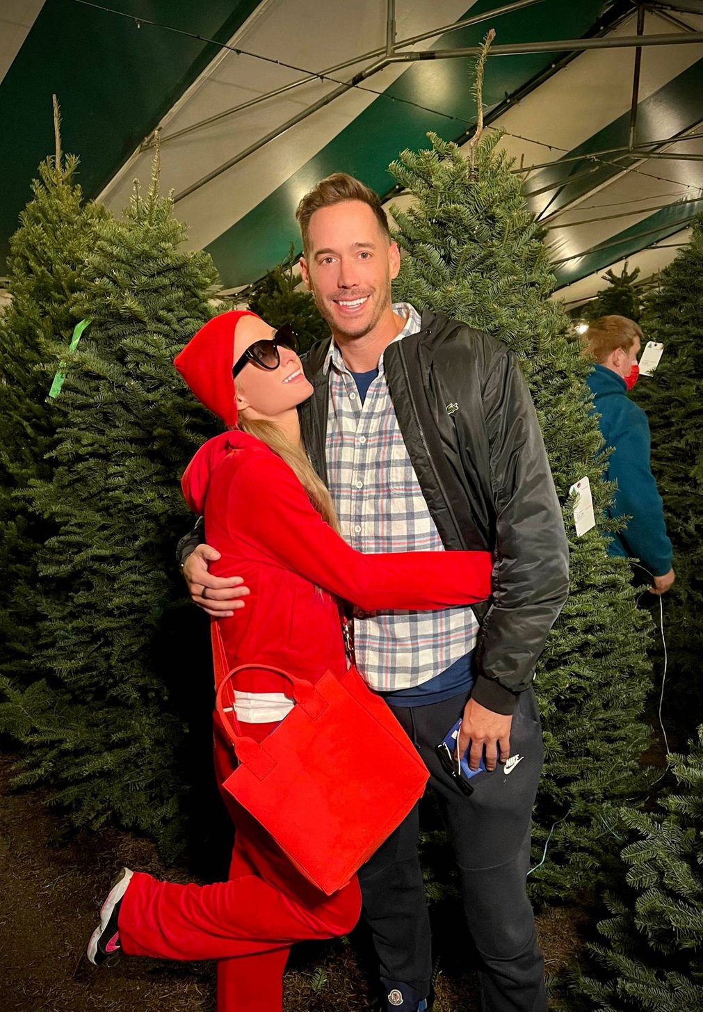 Paris Hilton - Christmas tree shopping at Tina's Trees