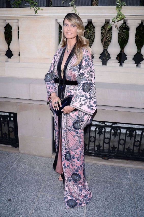 Heidi Klum â Arrives at amfAR Party in Paris-04