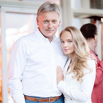 Елизавета Пескова с отцом Дмитрием Песковым