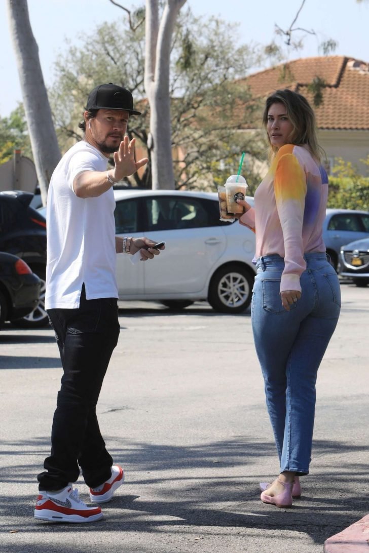 Rhea Durham and Mark Wahlberg: Out in Beverly Hills -02