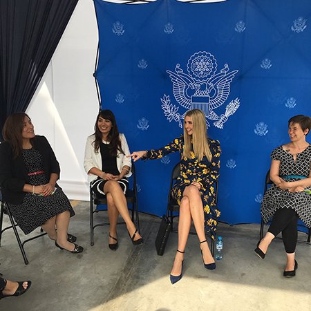 Иванка Трамп на встрече с женщинами-лидерами бизнес-сообщества