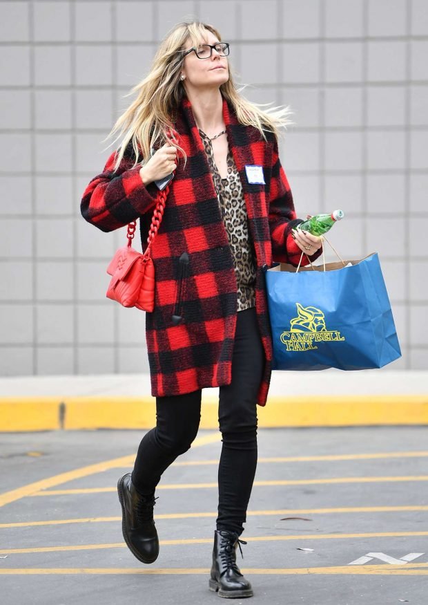 Heidi Klum: Out running errands in Los Angeles -06