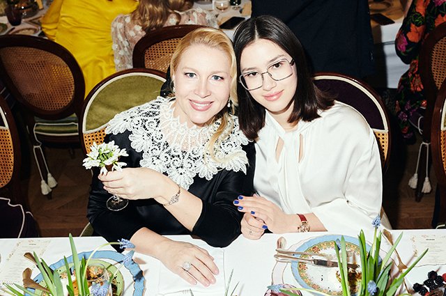 Екатерина Одинцова и Дина Немцова