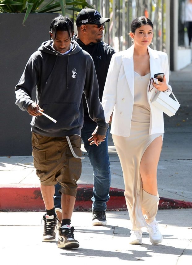 Kylie Jenner: Shopping in West Hollywood -01