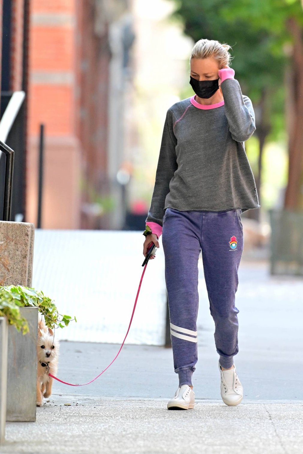 Naomi Watts 2021 : Naomi Watts – walking her dog in New York-06