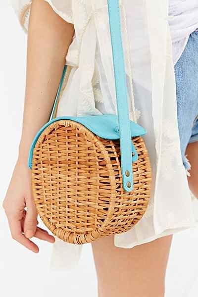 so cute for spring: round basket bag: 