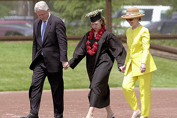 Билл Клинтон и Хиллари Клинтон с дочерью