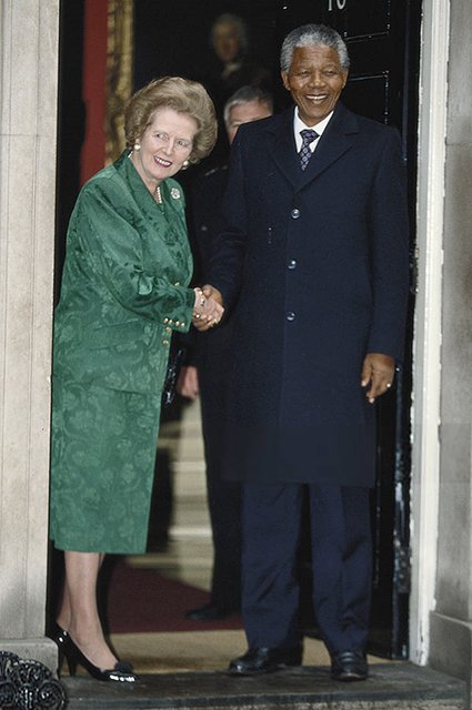 Маргарет Тэтчер и бывший президент ЮАР Нельсон Мандела