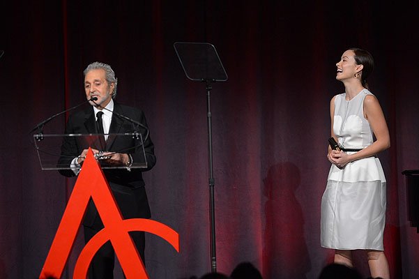 Оливия Уайлд на премии ACE Awards в Нью-Йорке