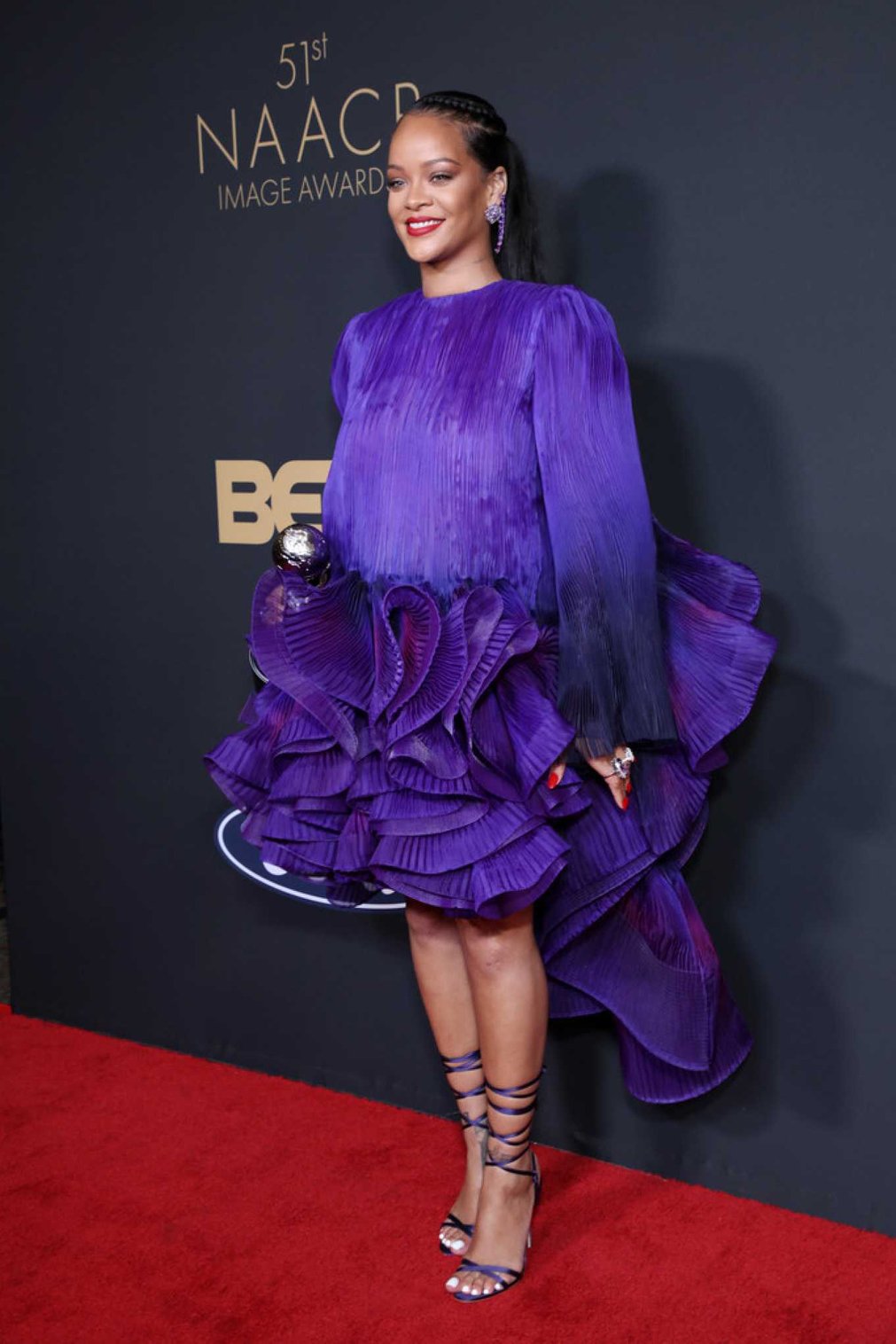 Rihanna 2020 : Rihanna – 2020 NAACP Image Awards in Pasadena-04